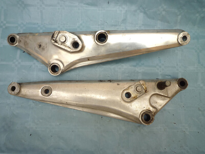 Set footpeg plates left-right CB750KZ RC01 used