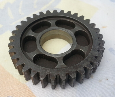 Gear 3 Transmission secondary shaft Honda CB400Four 33T used