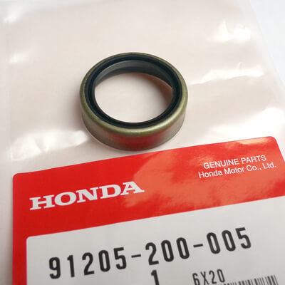 Seal Clutch Adjuster Honda CB500F CB-CL450K new