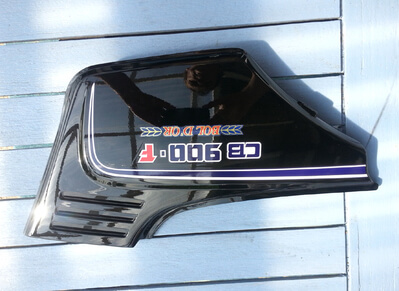 Sidecover right black Honda CB900F new