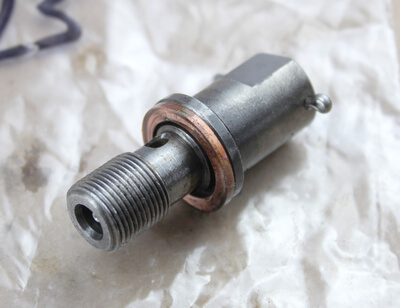 Oil screw primary chain tensioner Honda CB750KZ-F-C RC01-04-06 used