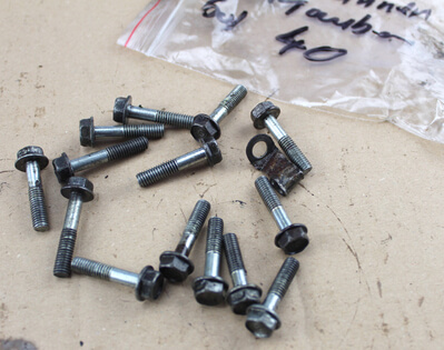 Oil Pan Bolt Set Honda BoldOr used