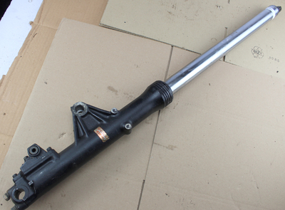 Fork Leg left 39mm Honda CB900F BoldOr SC09 used 