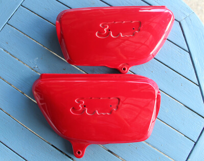Sidecover Set Light Ruby Red Honda CB350Four new