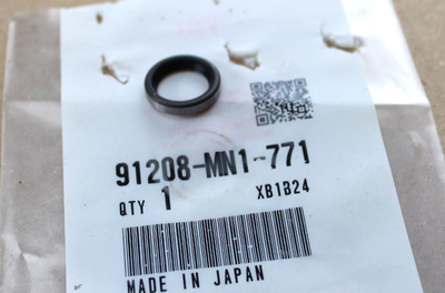 Oil Seal 11x15x3 oilpump Honda Goldwing neu