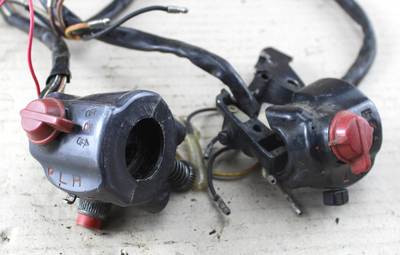Handlebar switch right Honda CB500K1 CB750K2 used PLH