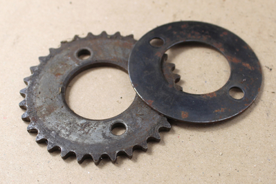 Camshaft gear + spring plate Honda CB350Four used