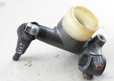 Master brake cylinder Honda CB350F CB400F CB500F CB550F+K3 CB750Four used original part