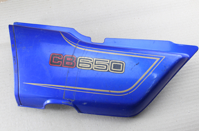 Side cover left Honda CB650F RC03 original blue
