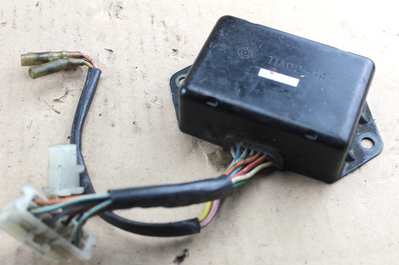 CDI Unit TIA02-14 Honda CX-GL500 used
