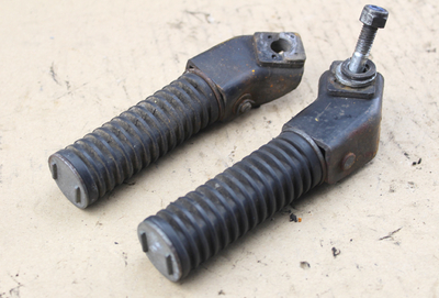 Passenger footrest set left right Honda CB500-550F CB750F1 used