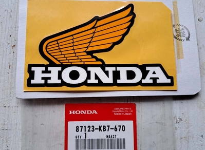 Mark left fuel tank NOS Honda XL250 XL500 CB900F2 new