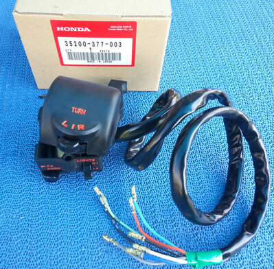 WINKER SWITCH ASSY Honda CB400F CB500K2 CB550F-K1 CB750K6-F1 new