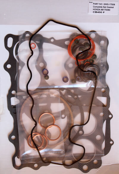 Engine Gaskets Set complete Honda CB400F new